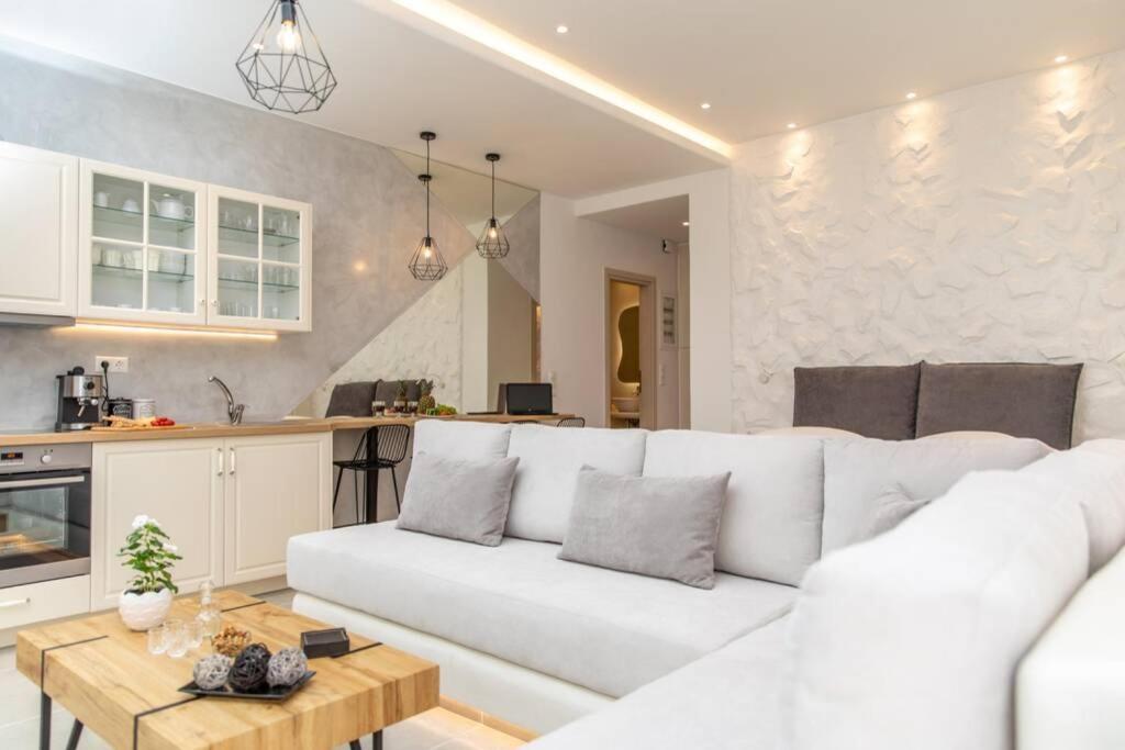 Arktos Luxury Apartment Naxos City Экстерьер фото
